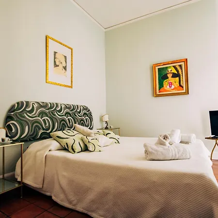 Ma Maison Shared In Chiaia 2 * 나폴리
